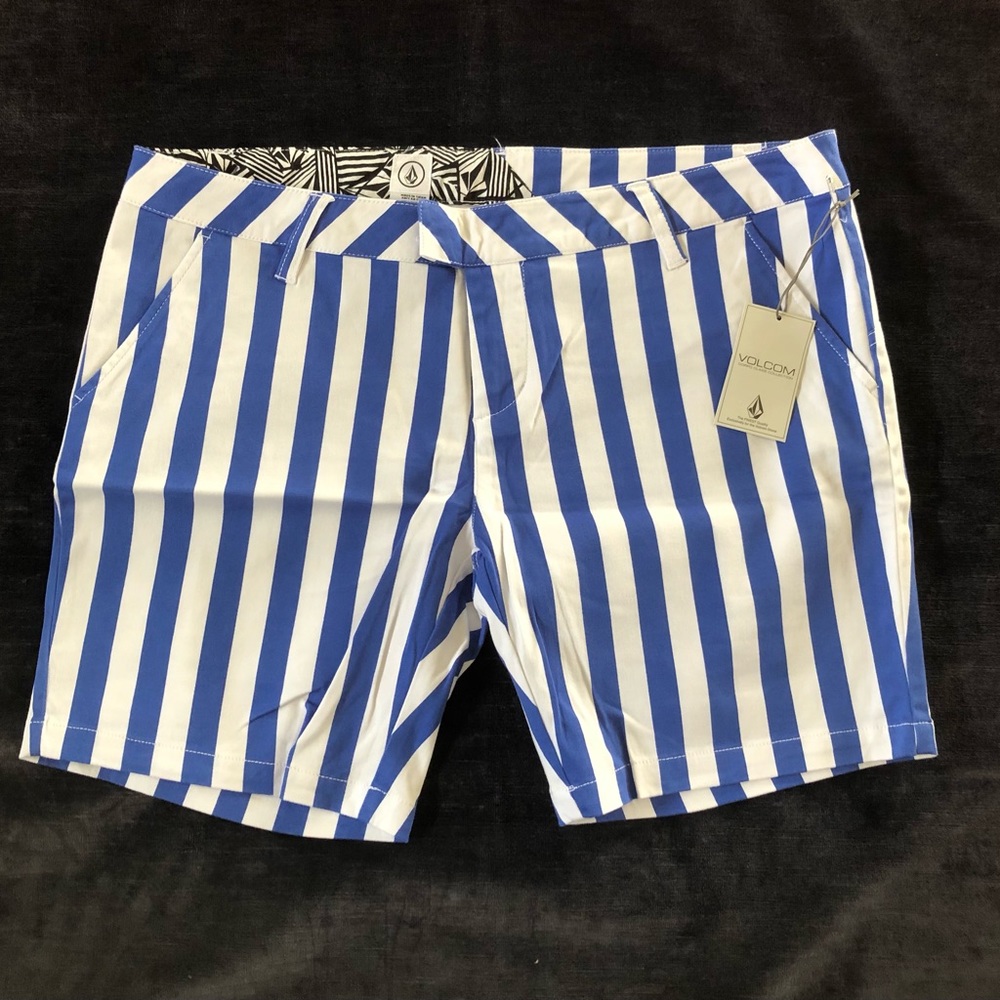 Volcom Corpo class collection Frochickie 7” short size 11